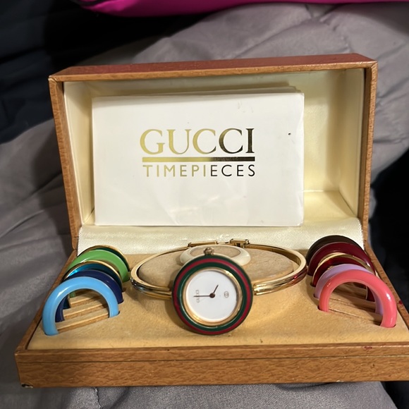 Gucci watch